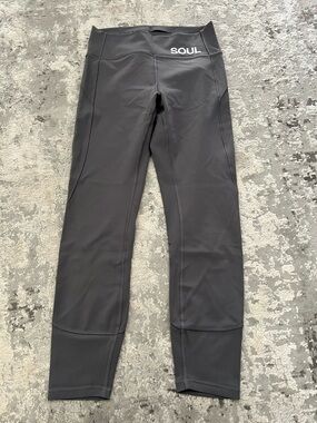 NWOT lululemon in movement 25” short size 8 titanium